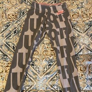 NIKE leggings!!! Super soft and comfy! Gray/pink.